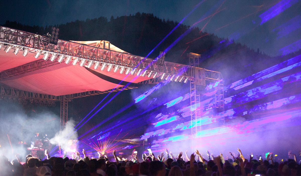 Outdoor concerts taking place in 2021 and 2022