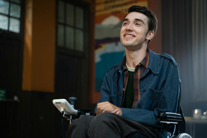 Do Isaac And Maeve Get Together In Sex Education Season 3?