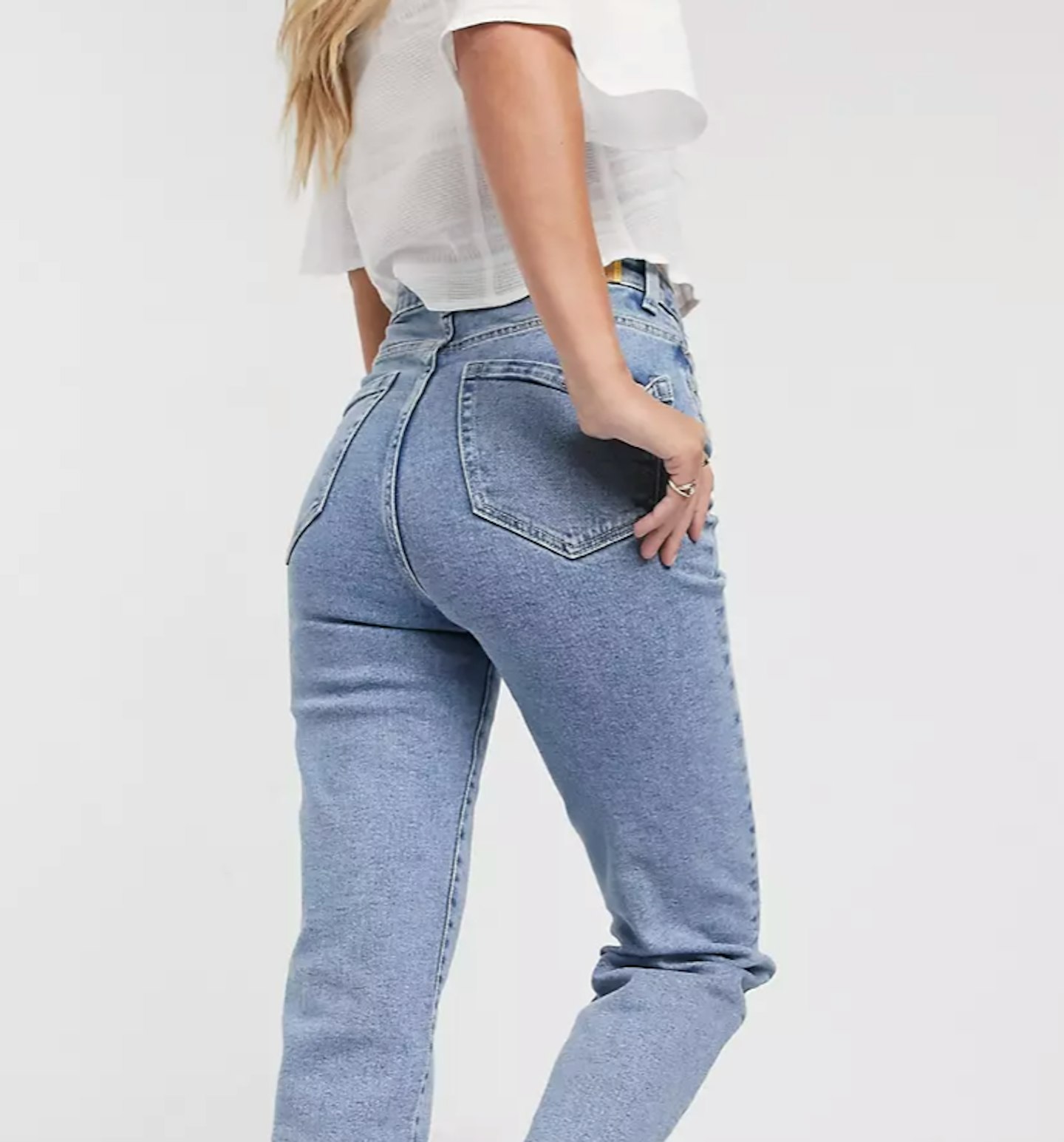10 Of The Best Mom Jeans That'll Save Your Outfit Every Time - Closer