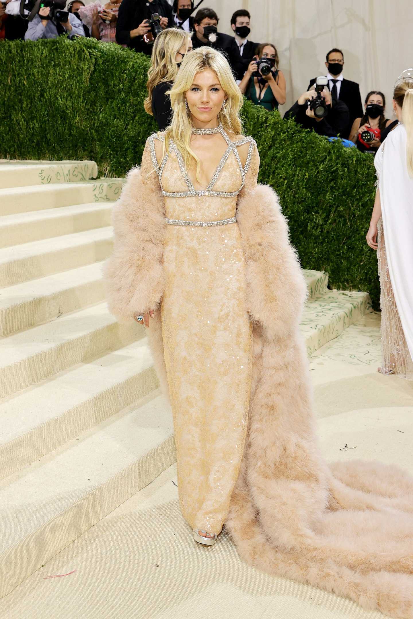 Sienna Miller  met gala 2021