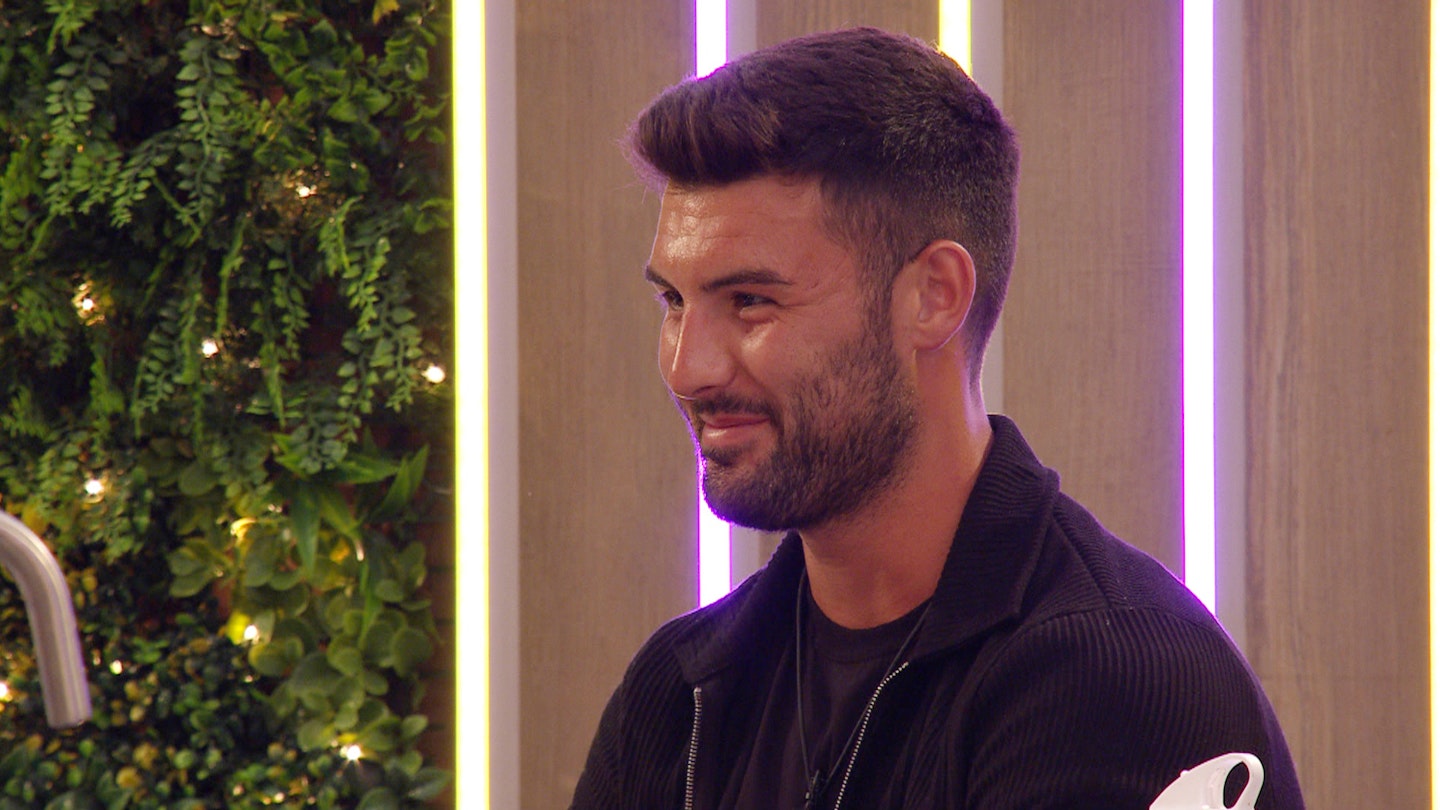 Liam Reardon Love Island bed-swapping