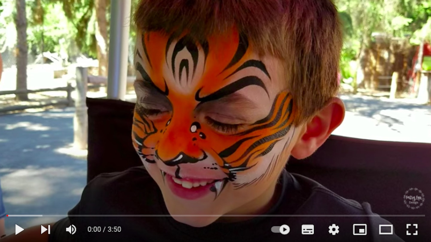 easy-halloween-face-painting