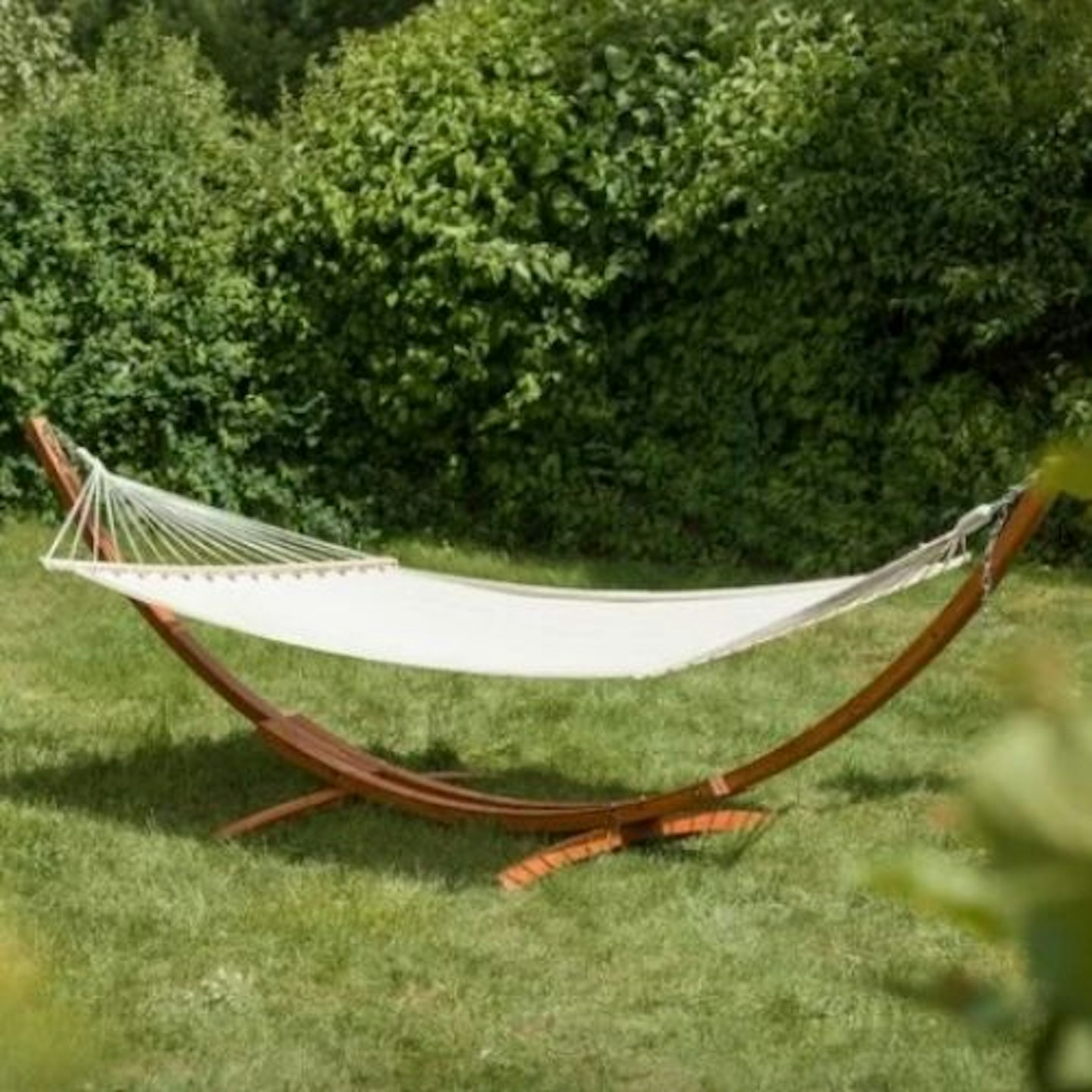 Hammock XXL with wooden frame