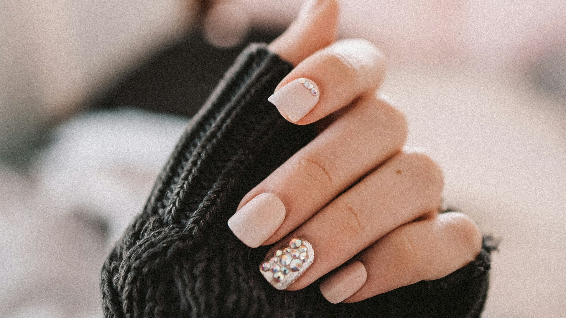 The Best At Home Gel Nail Kits For You To Nail Your Mani