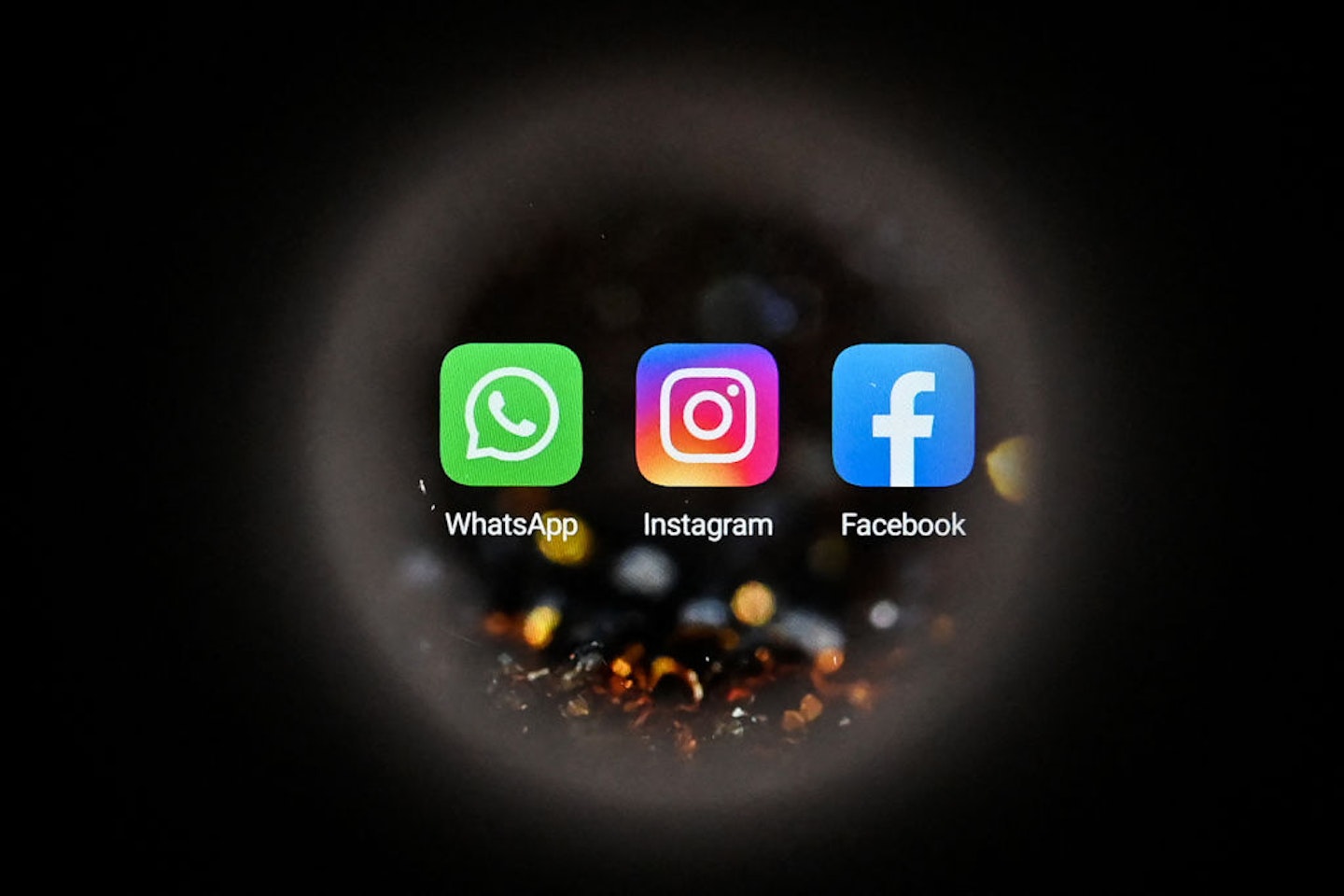 Social media apps in a black corona