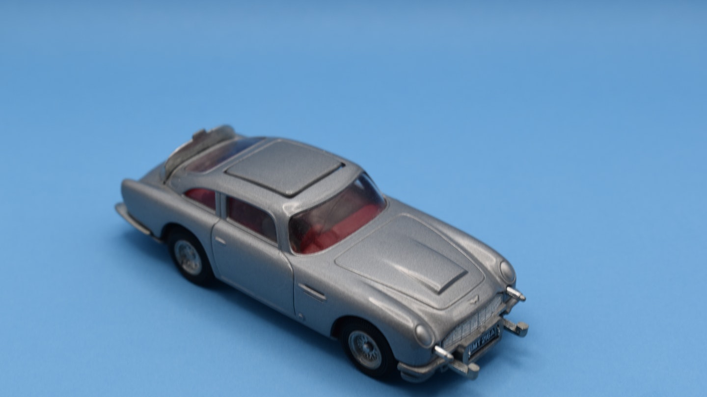 The best model Bond cars