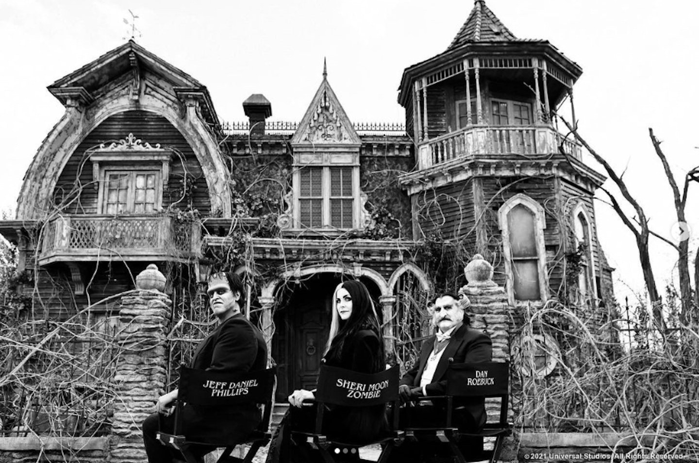 The Munsters movie cast