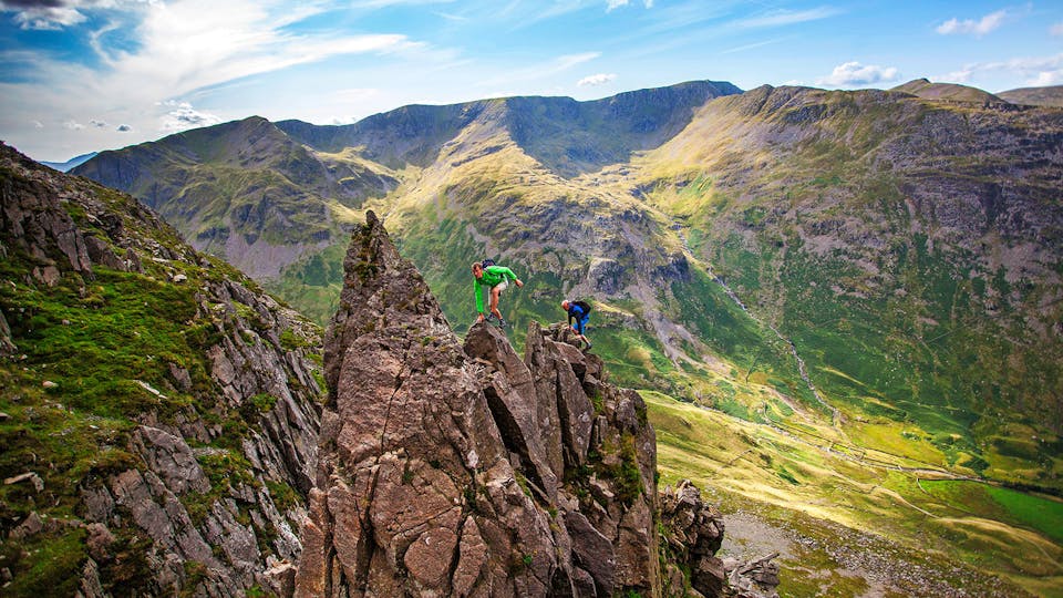 How to scramble Pinnacle Ridge, Lake District | live for the outdoors
