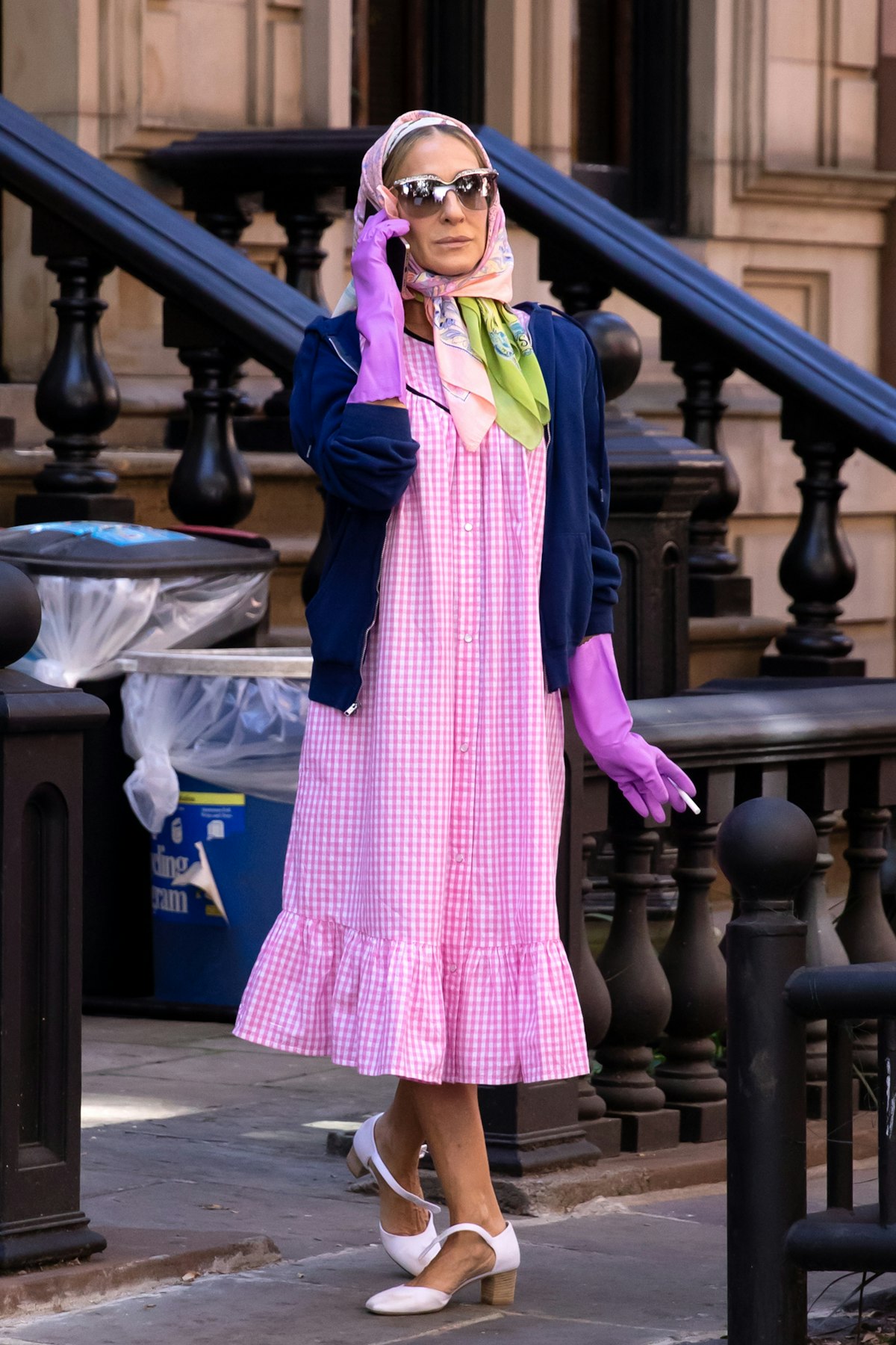 Is This Carrie Bradshaw's Most Offbeat Outfit Yet? | Fashion | Grazia