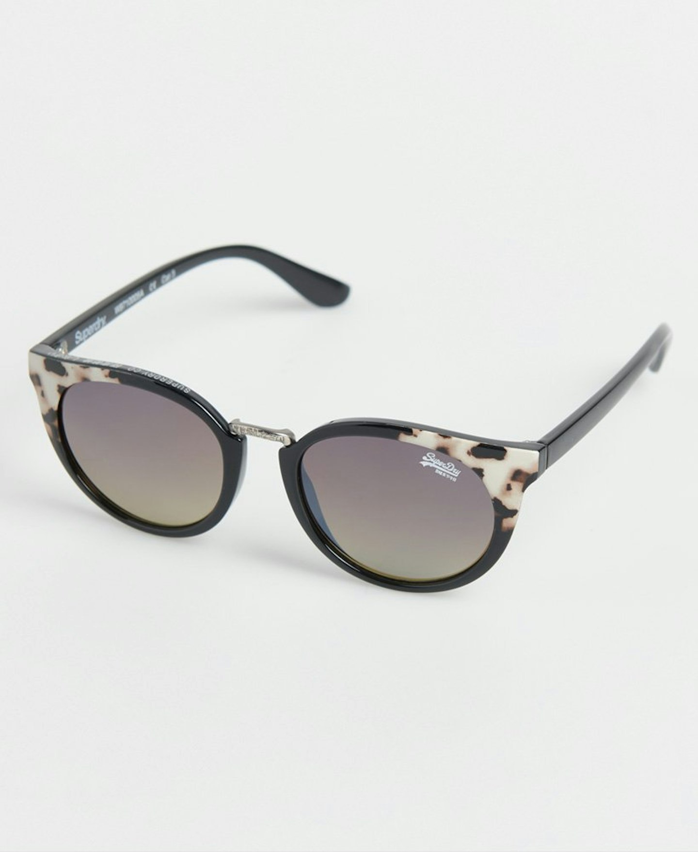 SUPERDRY-Aubrey-Sunglasses-love-quinn-you-season-3-outfit-vineyard