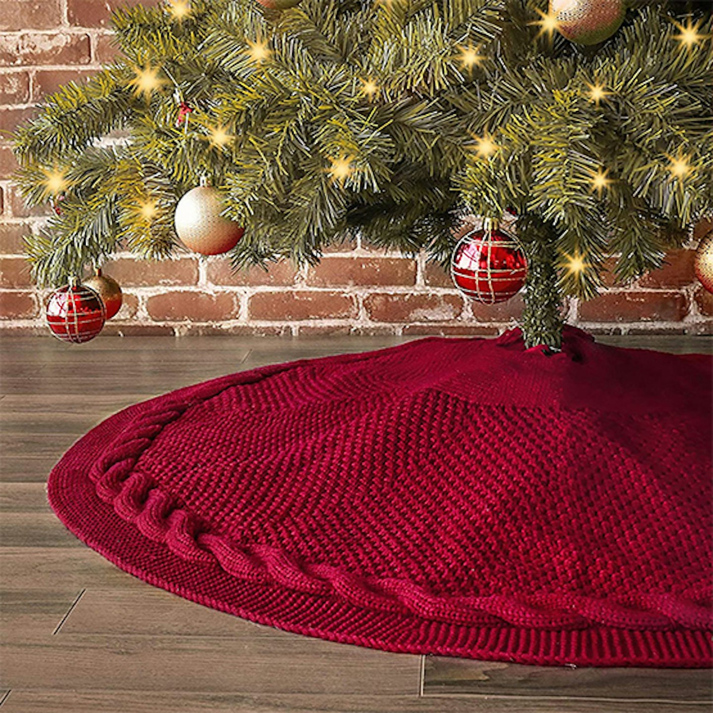knitted Christmas tree skirt