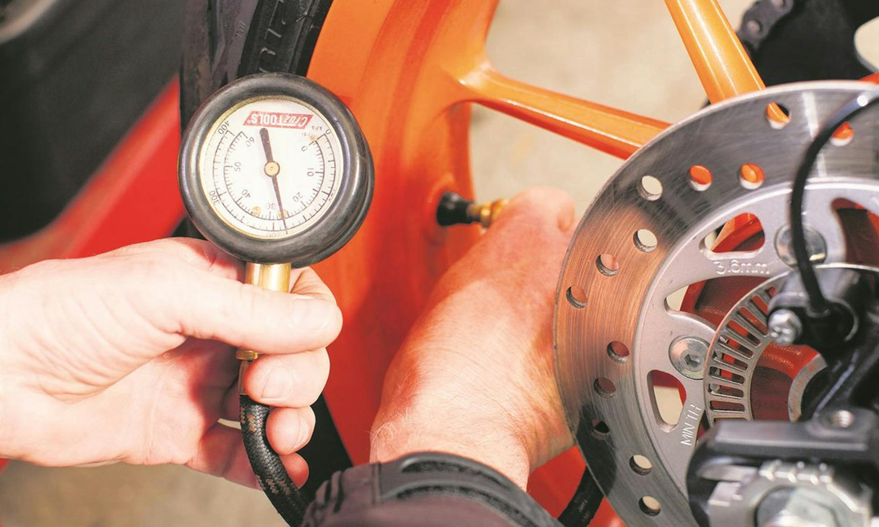 best motorcycle tyre pressure gauges 