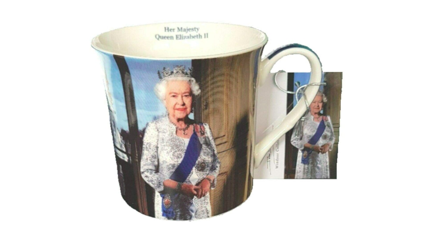 Queen Elizabeth II Mug Souvenir Gift