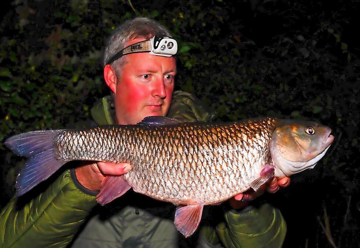 Simon Baker – 7lb 10oz chub