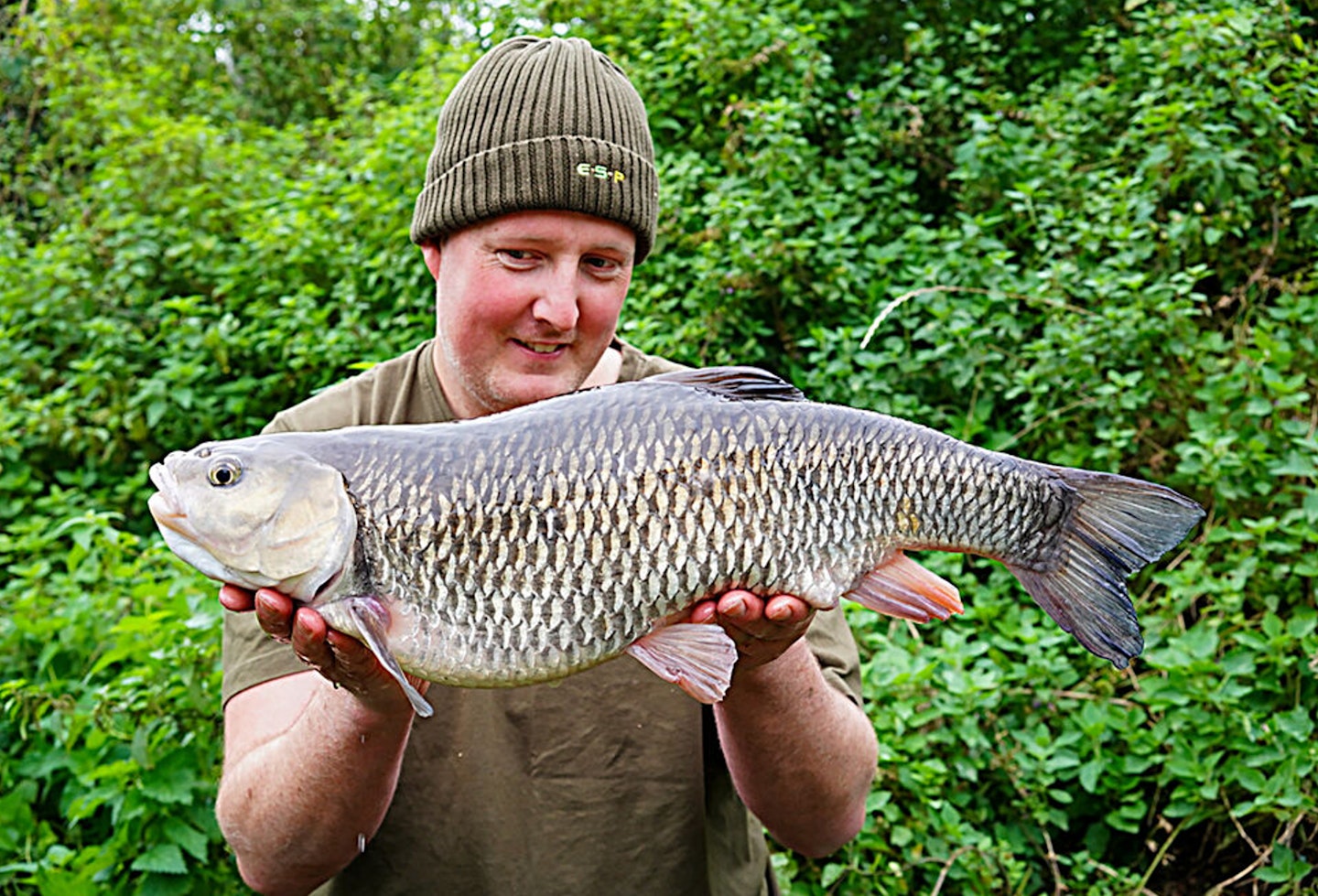 Simon Baker – 7lb 15oz chub