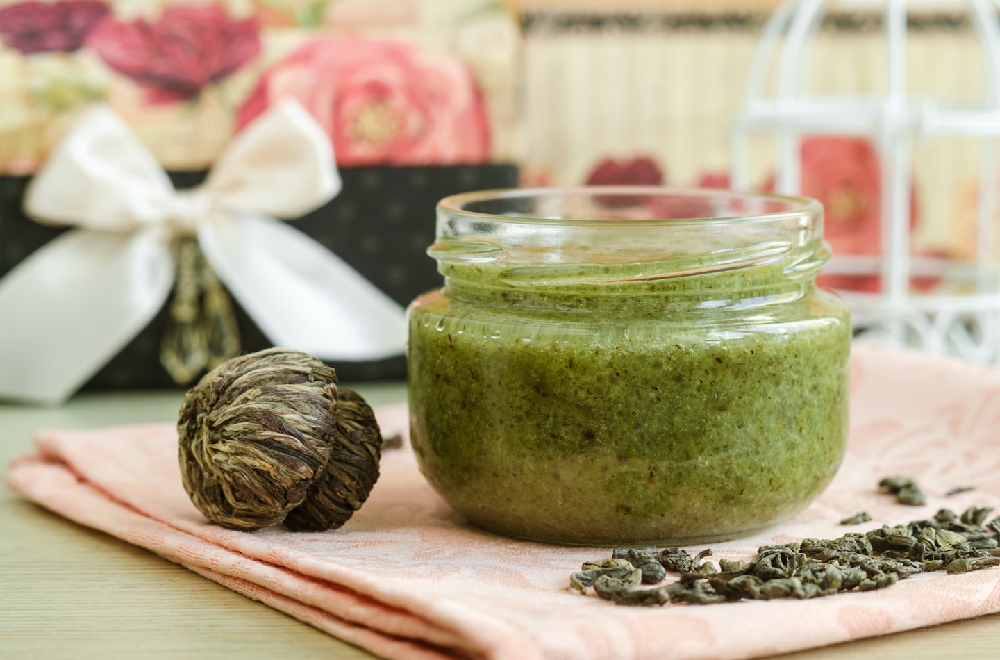 Closer-best-DIY-body-scrubs-green-tea