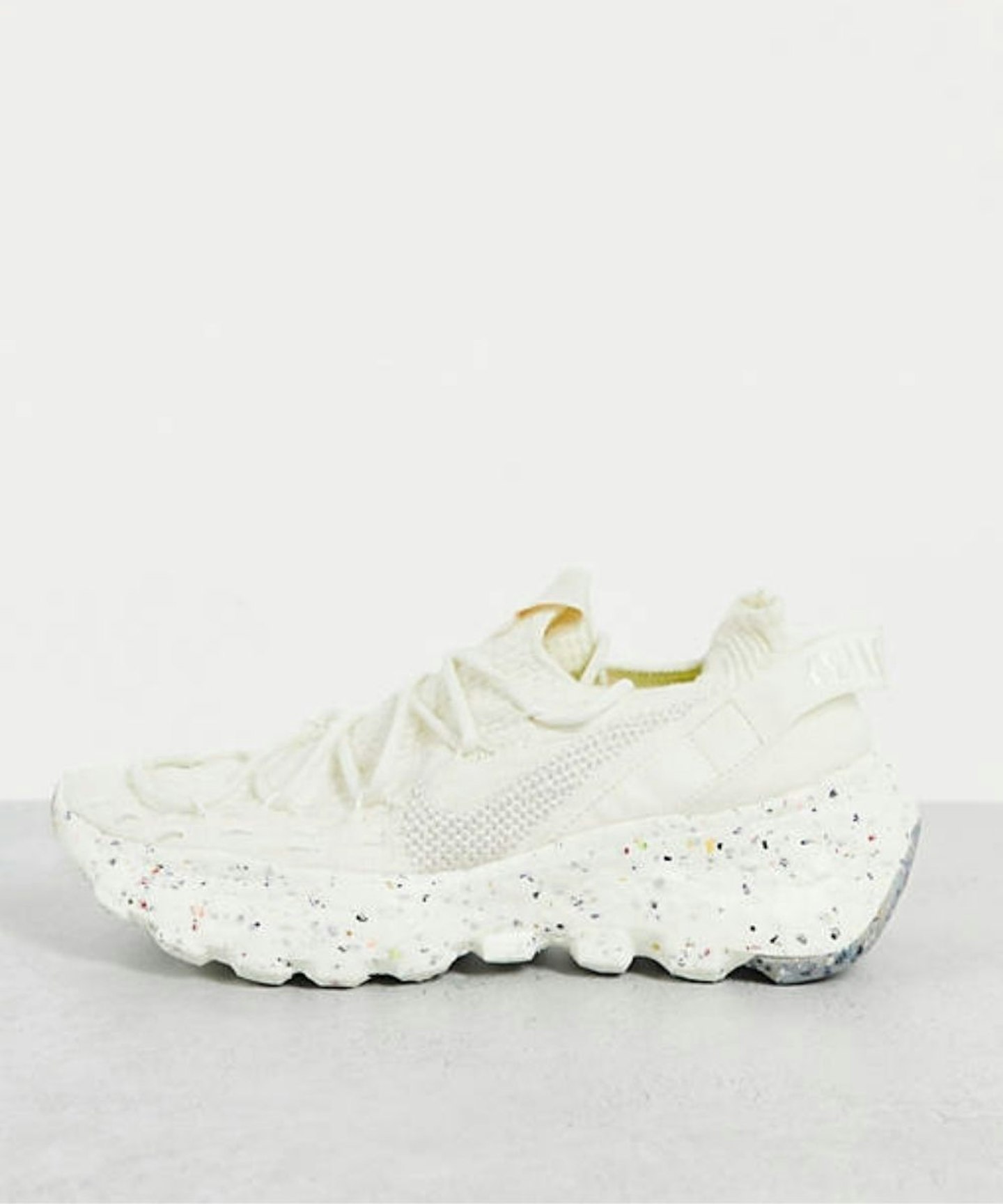 Nike Space Hippie 04 trainers in off white