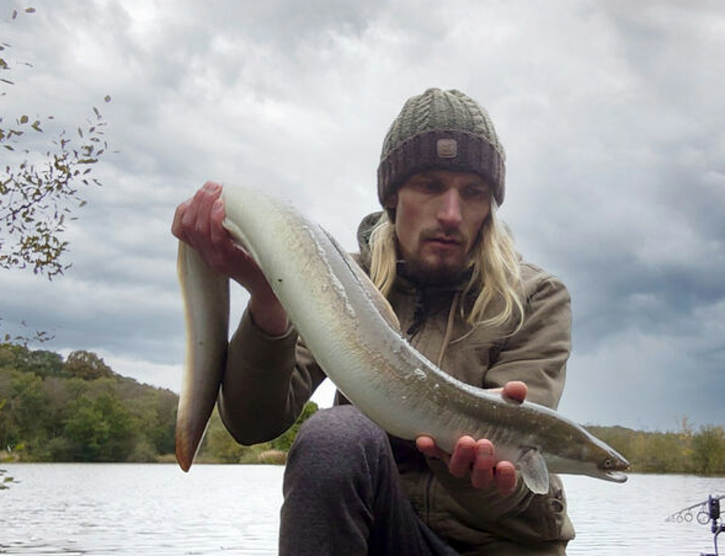 Peter Lilley with the 7lb 3oz eel caught on a carp session