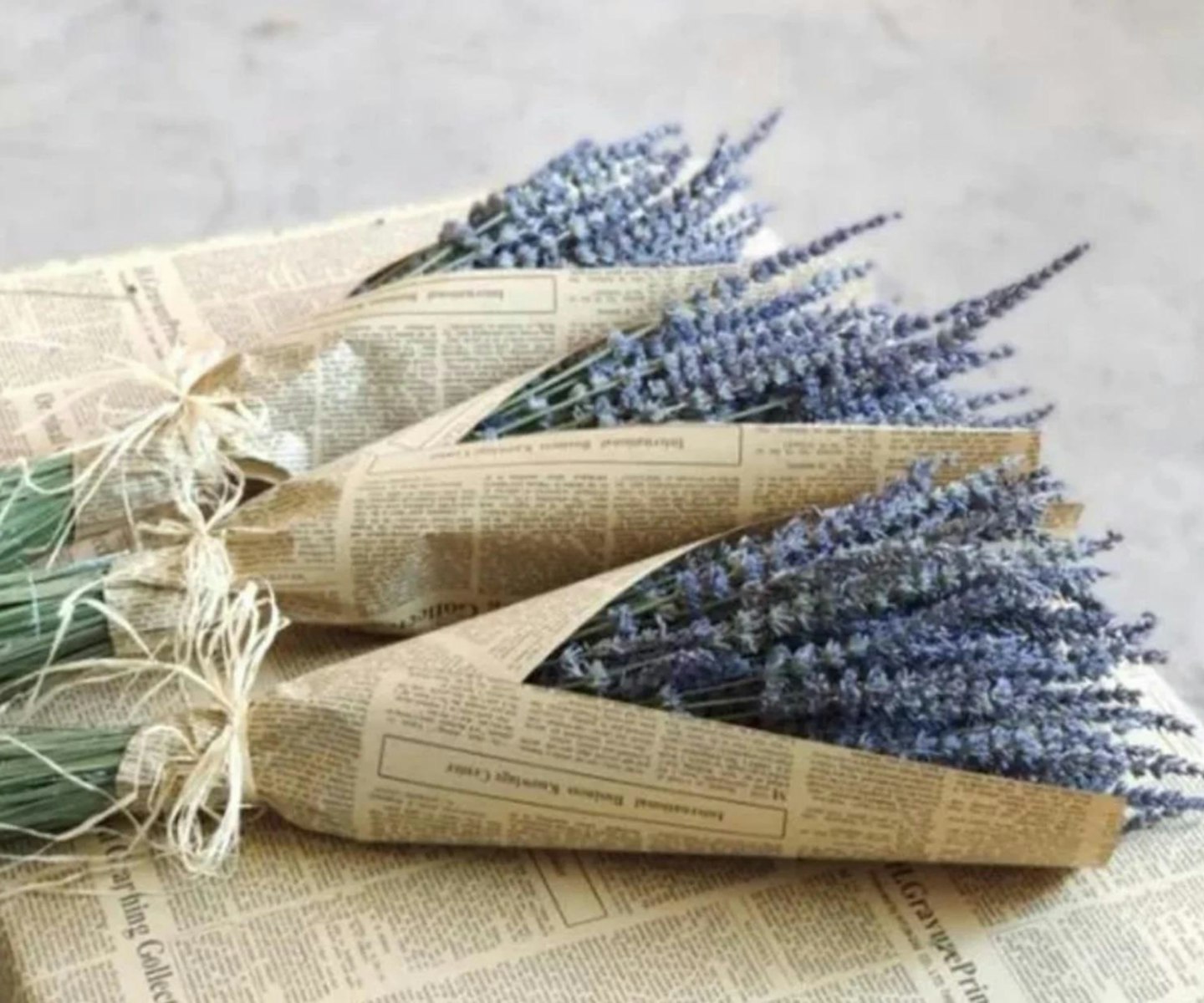 https://www.etsy.com/uk/listing/967323449/dried-lavender-bundle-fragrant-dried