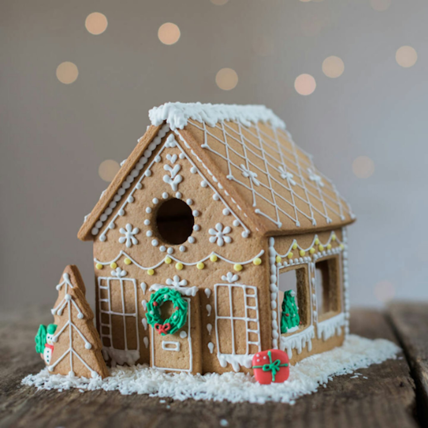 Honeywell Biscuit Co Gingerbread House Kit