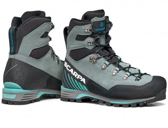 best 4 season walking boots