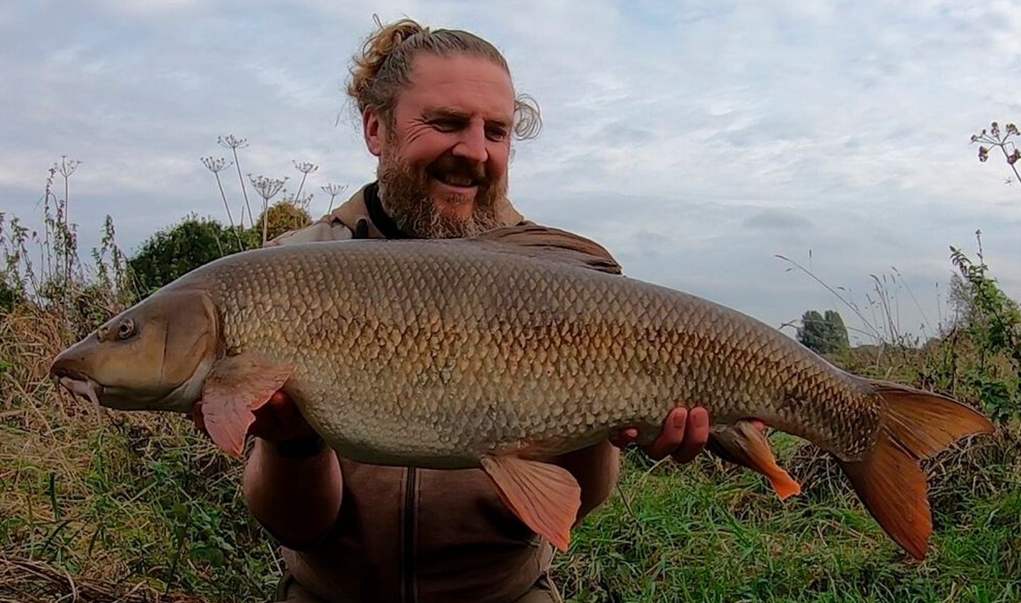 Simon Lashmore – 14lb 13oz barbel