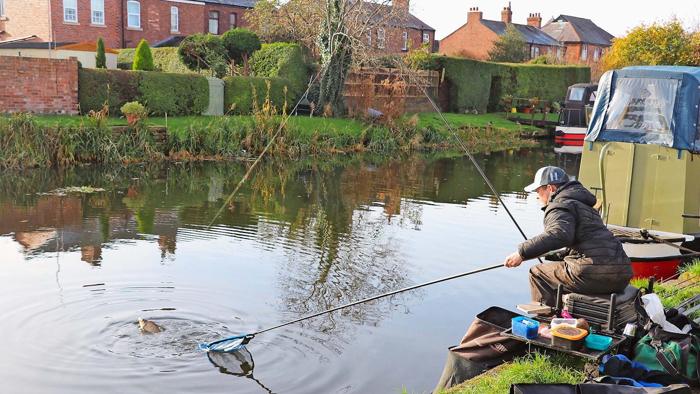 How to catch big canal fish