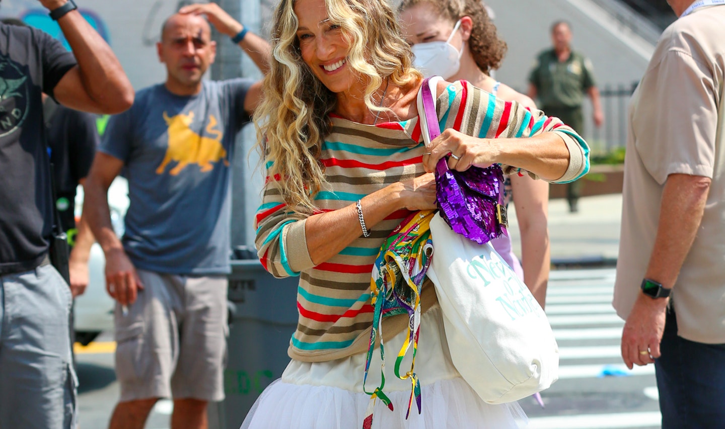 Carrie Bradshaw Approved: SJP Partners with Fendi to Release Limited  Edition Handbag
