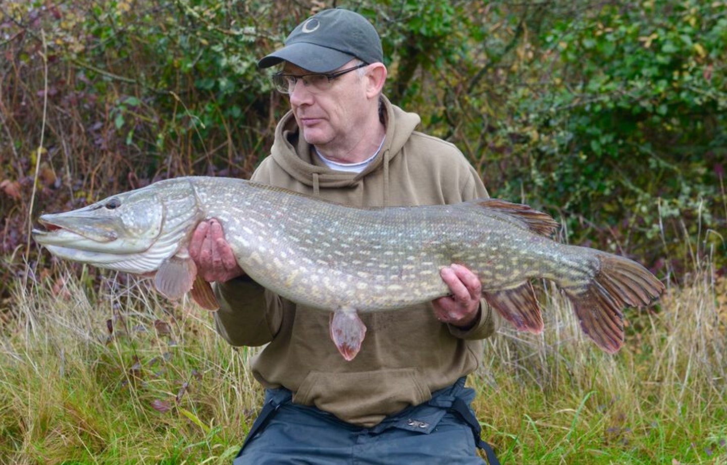 Rob Young – 23lb 5oz pike