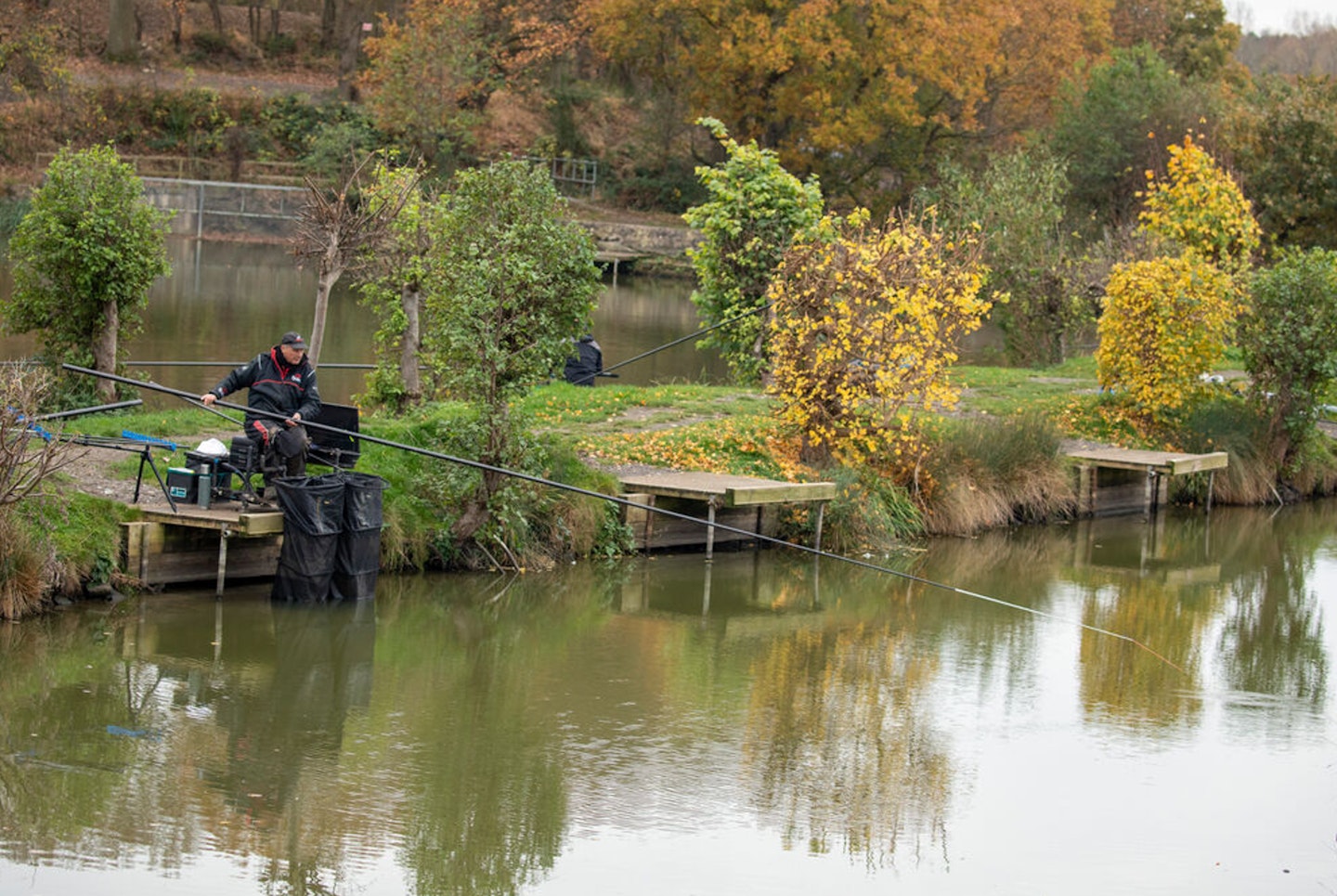 The Lanta Pool is a snake-type lake with a central island, and holds a great stock of F1s and carp