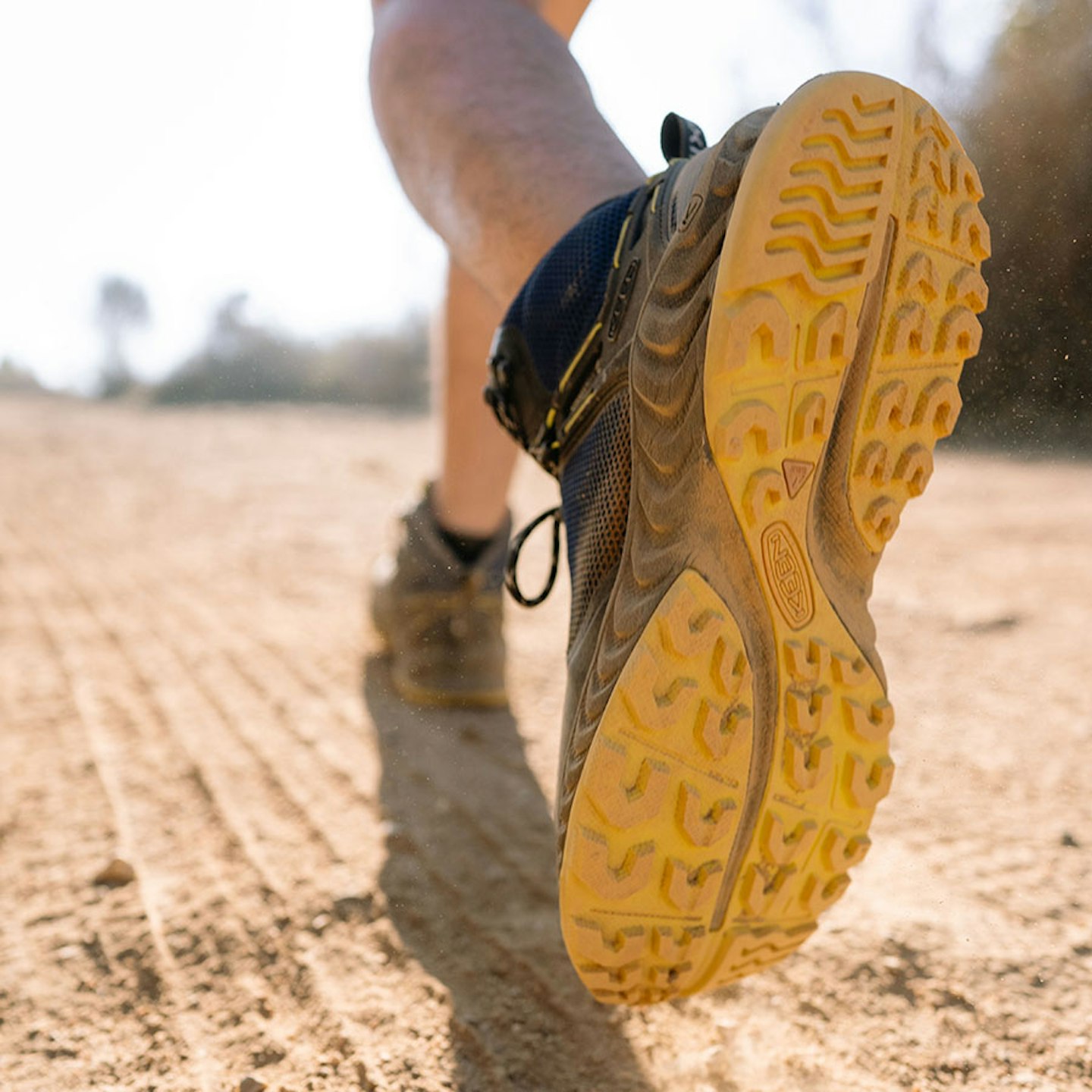 Keen NXIS EVO Mid WP lightweight hiking boot - Grip on any surface