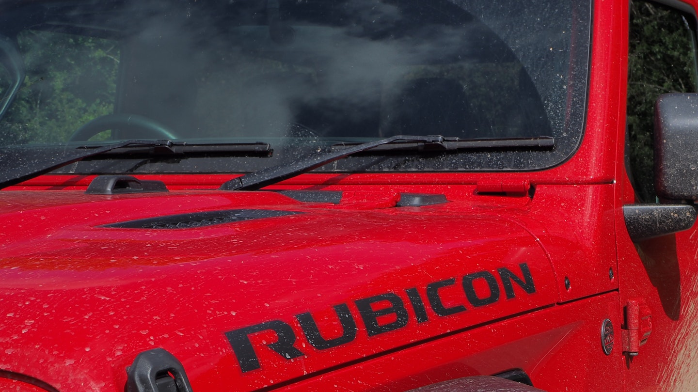 Jeep Wrangler windscreen and bonnet