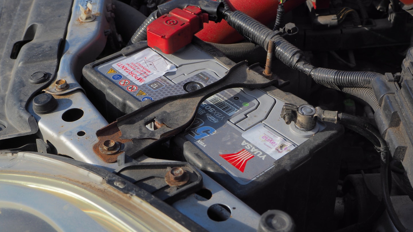 Honda Civic Type R battery
