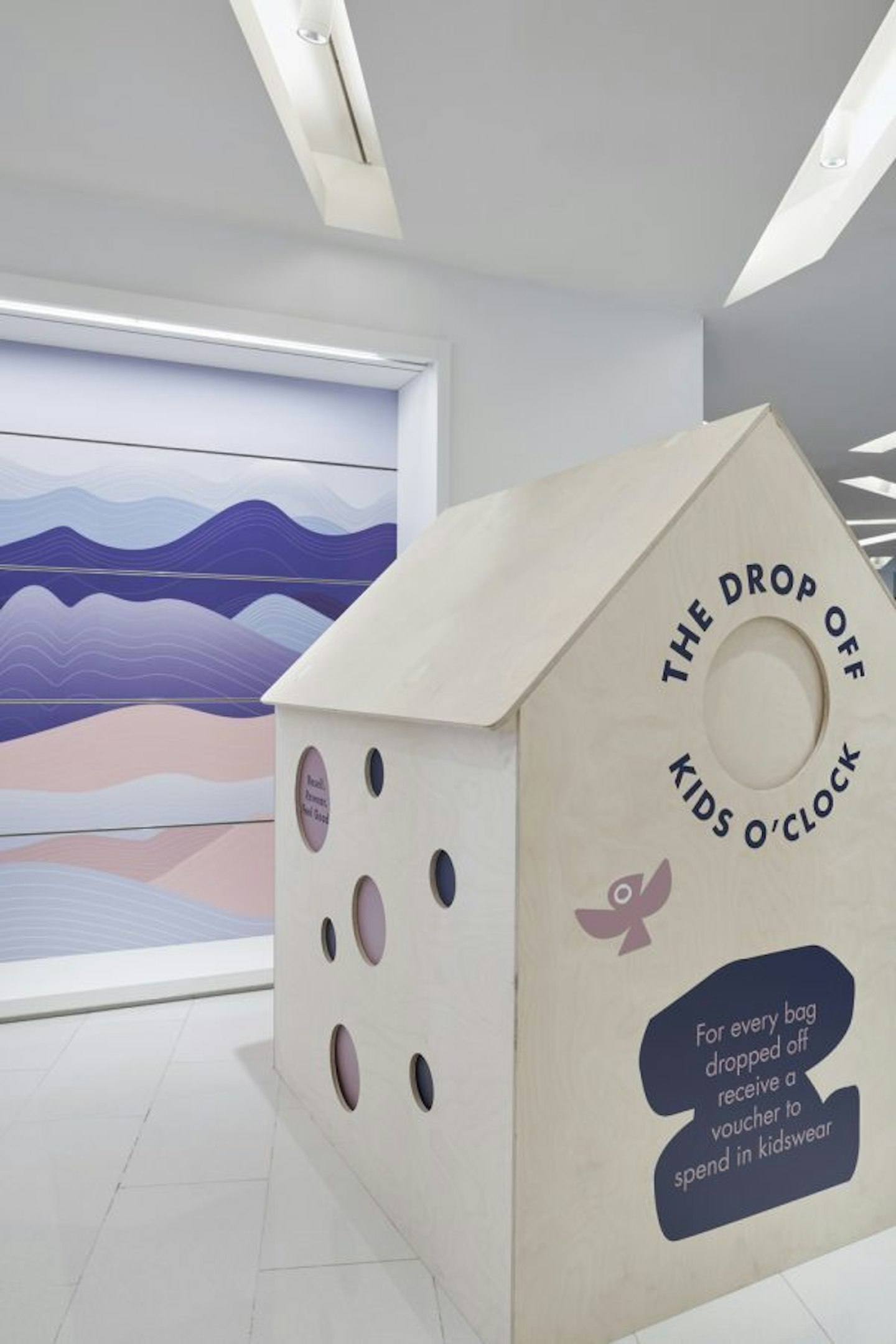 kidsoclock-harvey-nichols