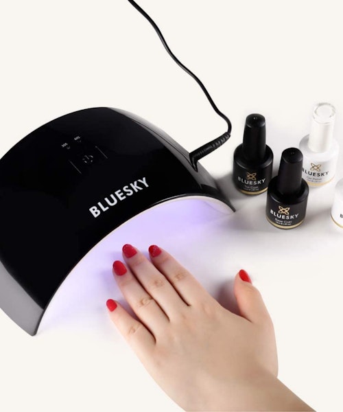 Perfect Your Next At-Home Manicure With The Best Gel Nail Lamps | Grazia