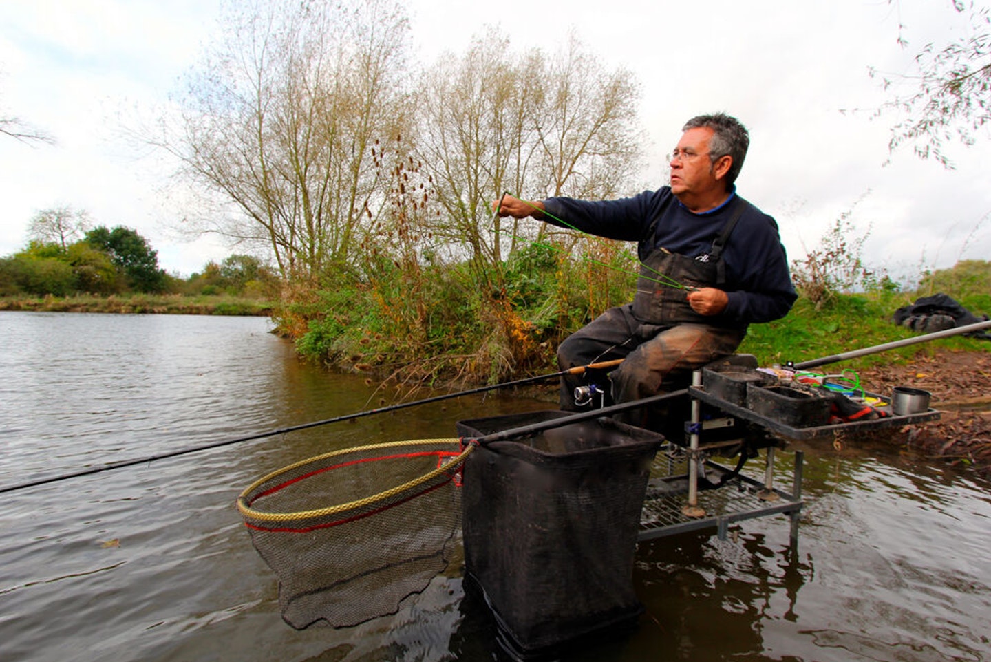 Feed and then cast