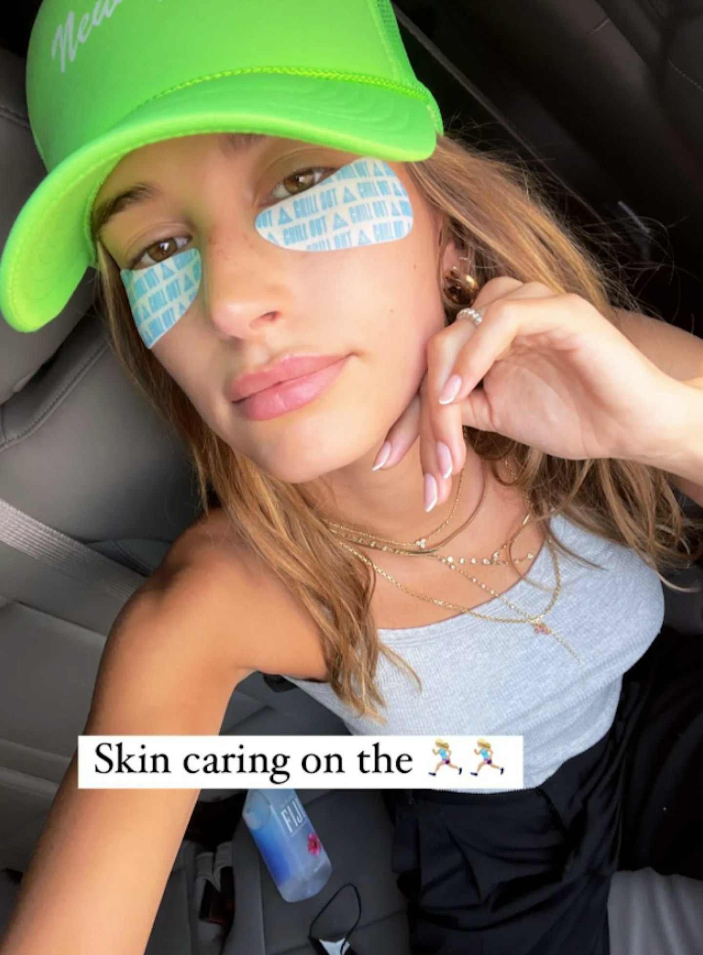 Instagram @haileybieber