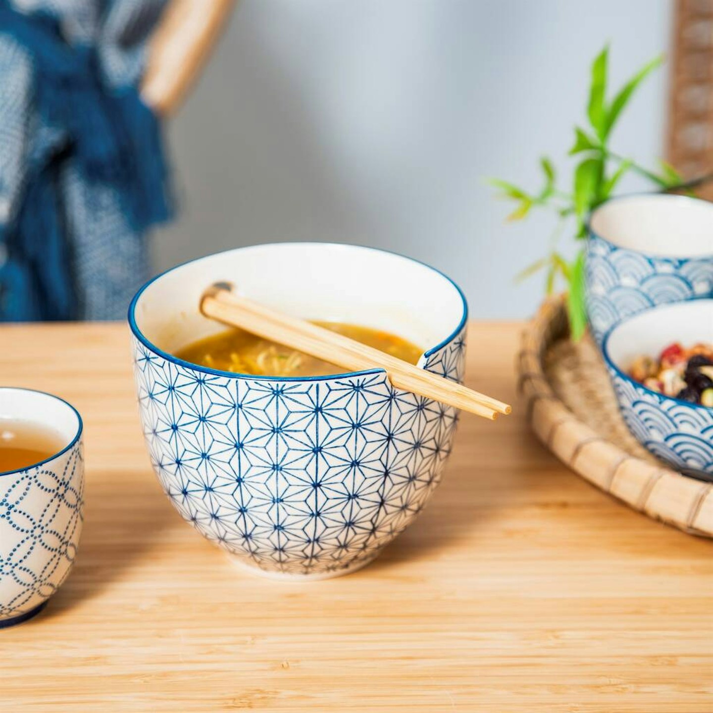Japandi Pattern Noodle Bowl with Chopsticks