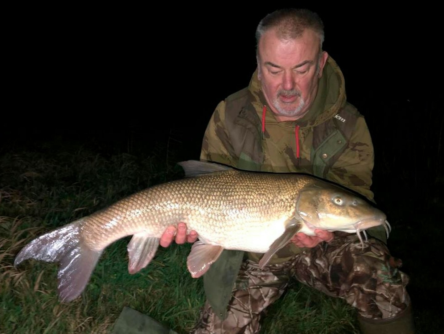 Phil White – 16lb 9oz and 15lb 7oz barbel