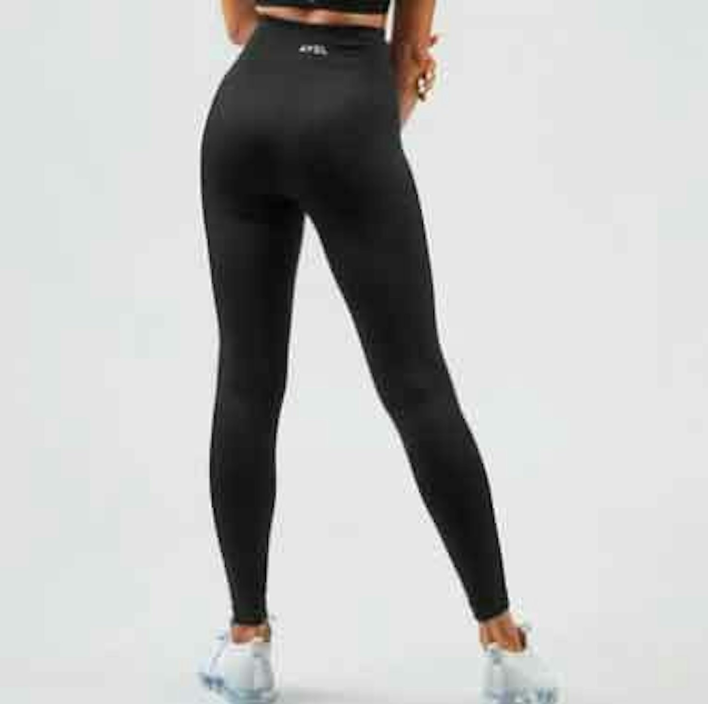 Black yoga pants: 11 of the top-rated pairs on the internet 2022