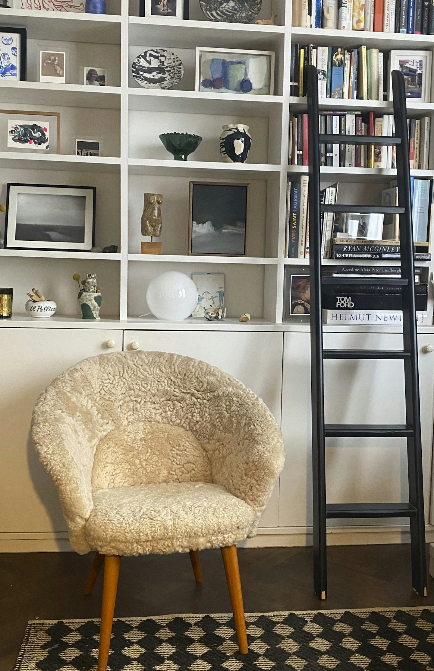 Renting - Laura Antonia Jordan