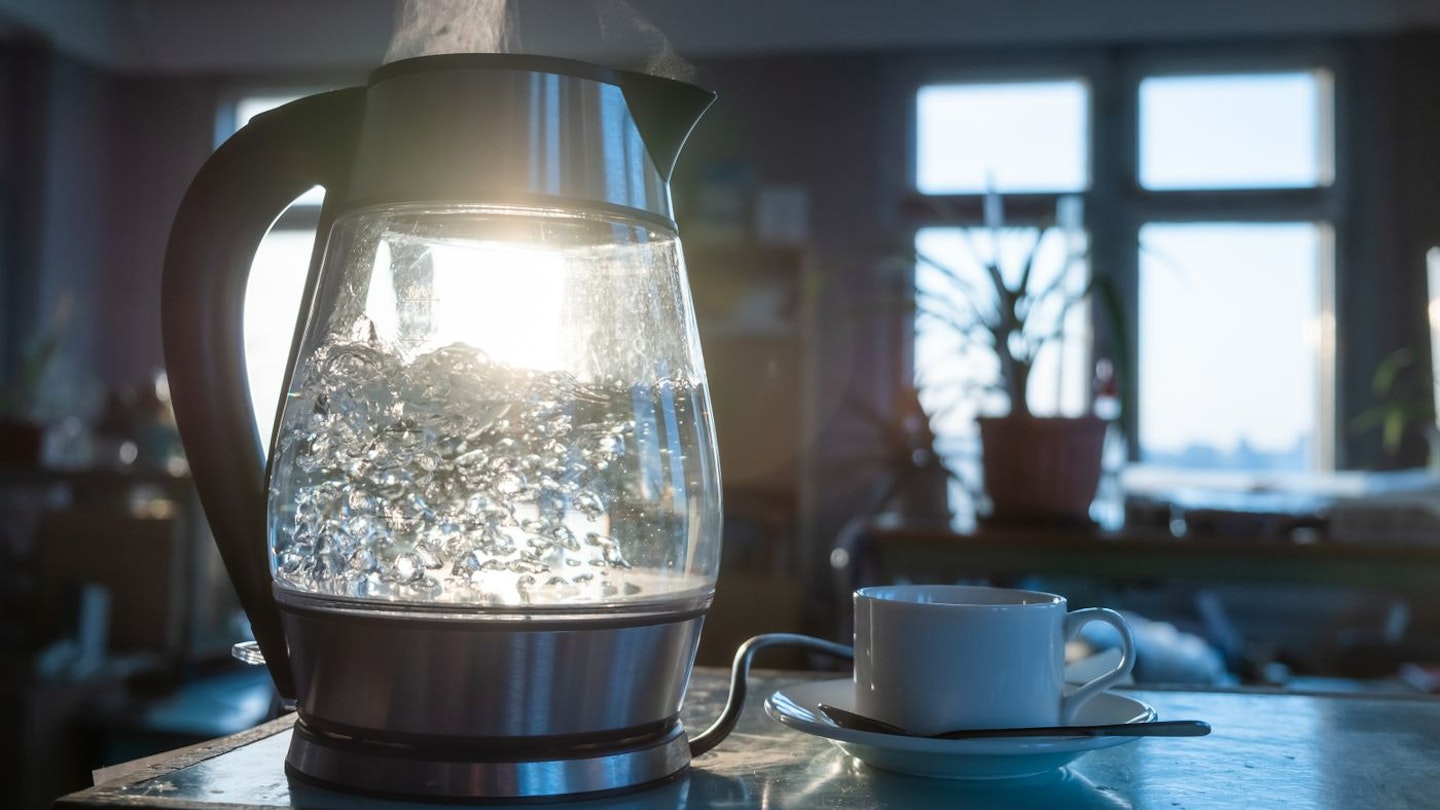 The best quiet kettles for a peaceful morning brew