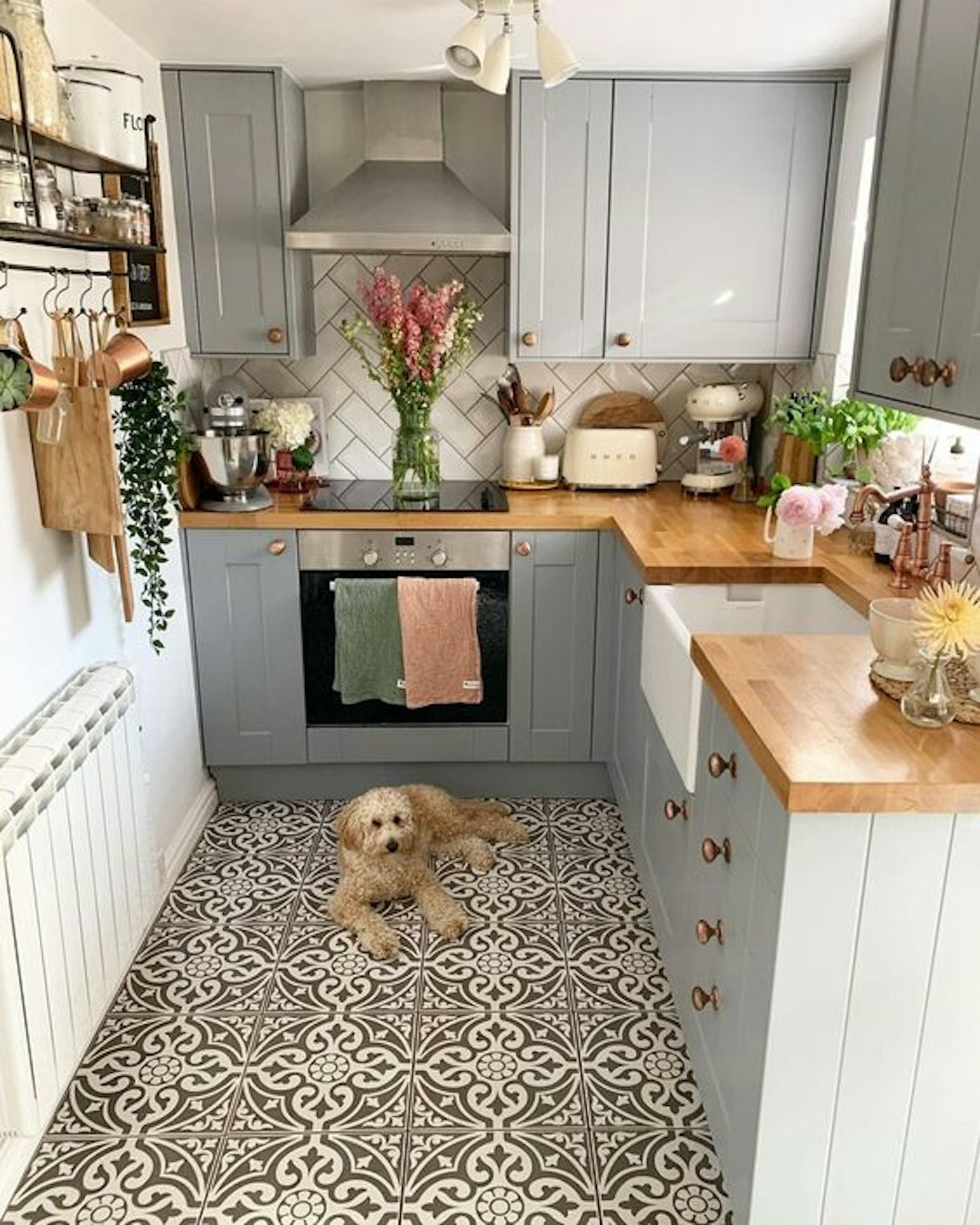 Grey kitchen