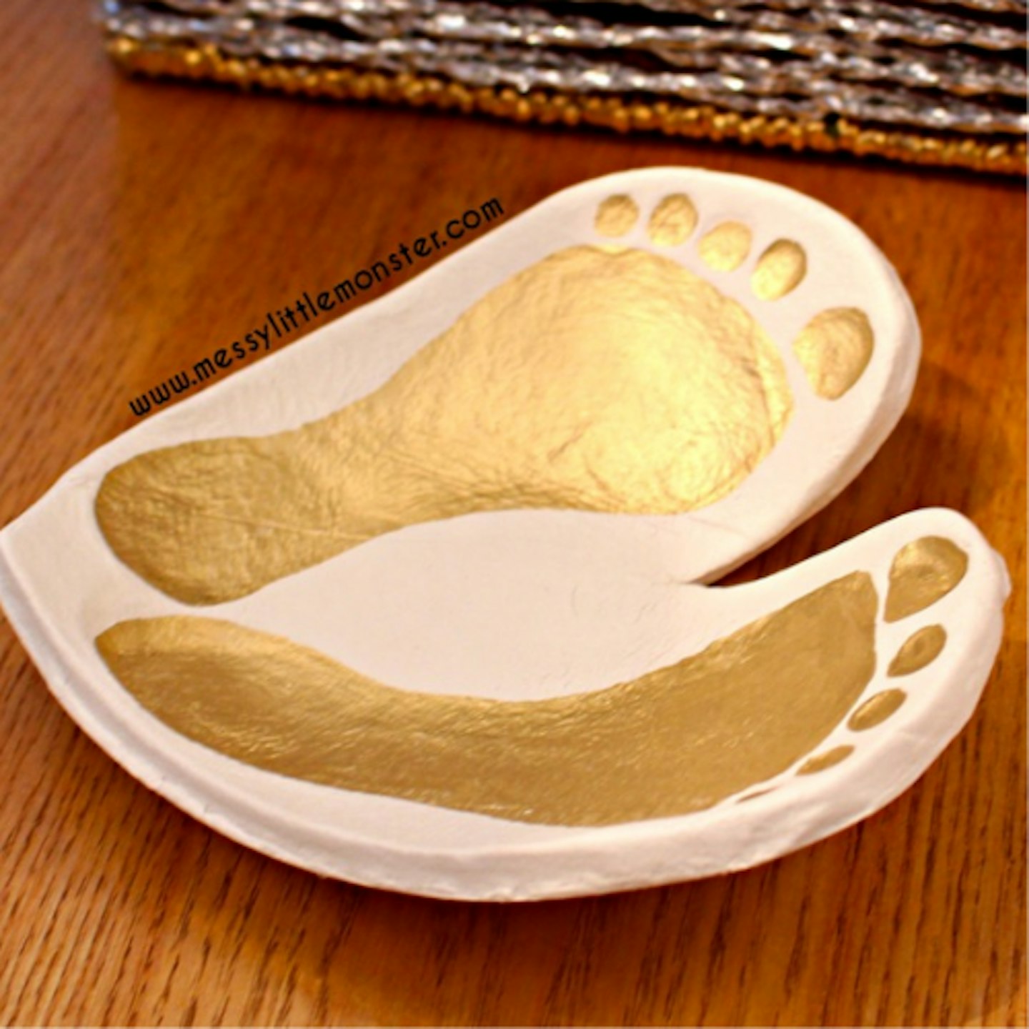 Clay Footprint Bowl