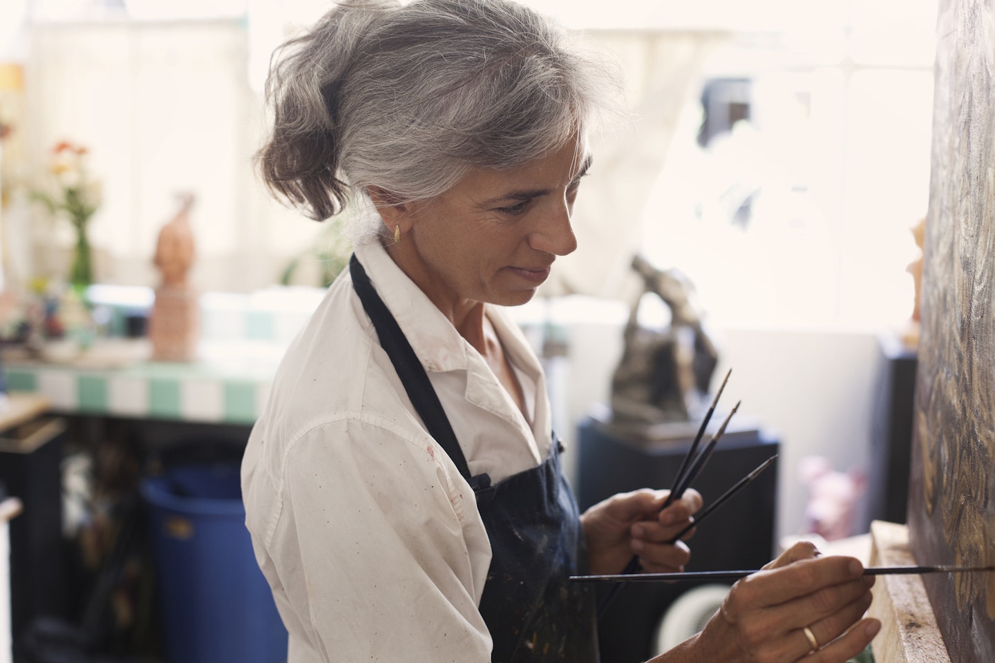 woman painting