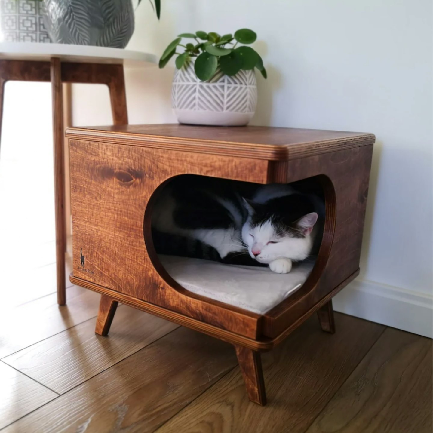 Stylish Plywood Cat House