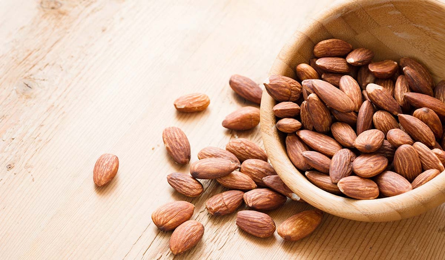 Almond nuts