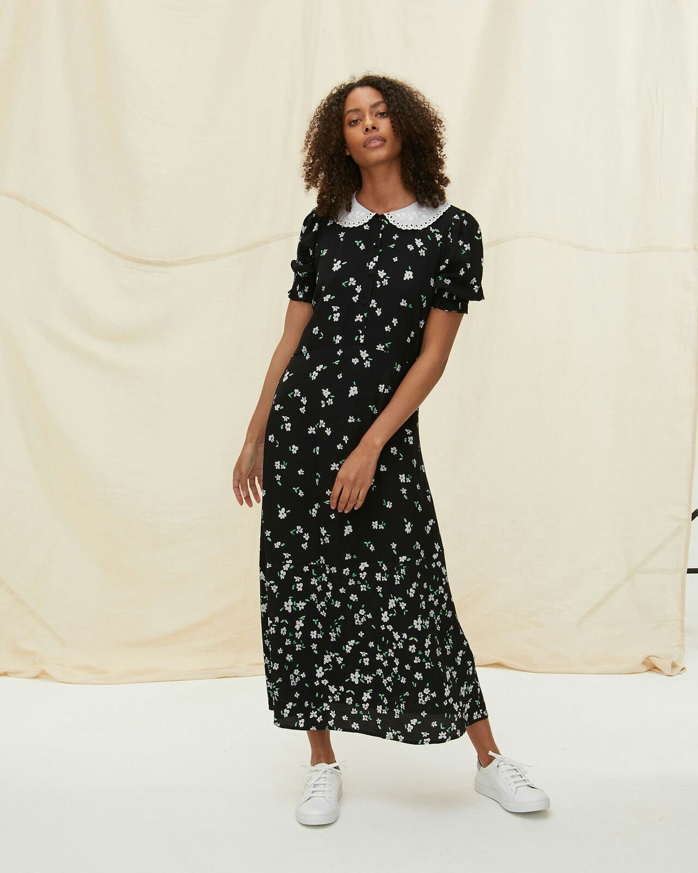 Oliver Bonas Women Floral Print & Collar Black Midi Dress