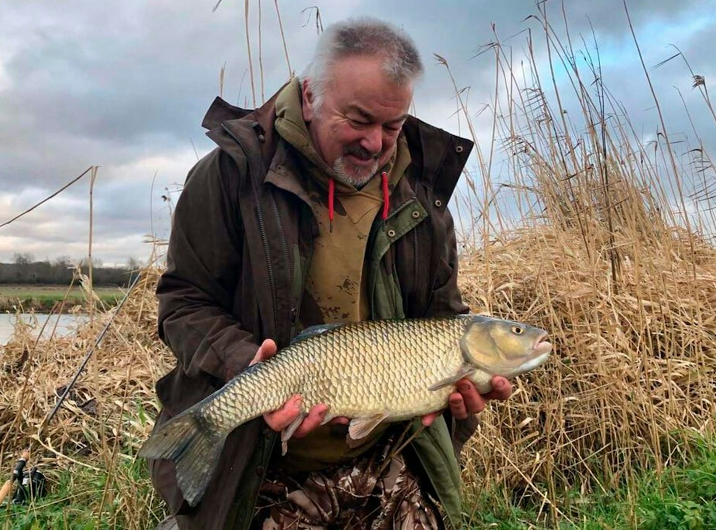 Phil White  – 7lb 11oz chub