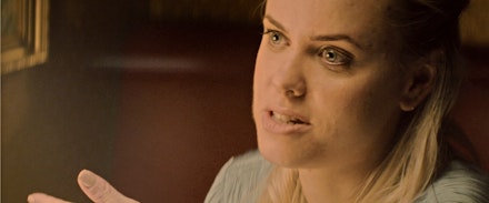 Tinder Swindler Victim Everything Was A Lie Closer